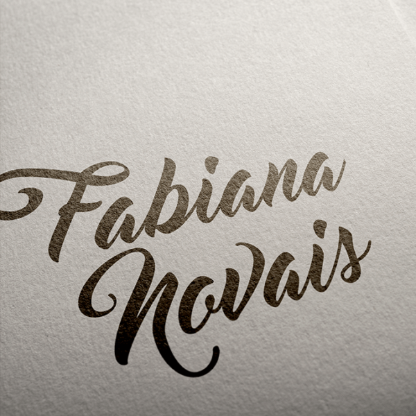Fabiana Novaes | <b>LOGOTIPO</b>